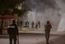 اشتباكات بين الشرطة التونسية ومحتجين في القيروان