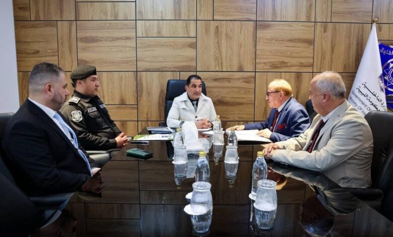ليبيا: وزير الداخلية يبحث مع الجالية السورية تسهيل إجراءات الإقامة وتجديد الوثائق