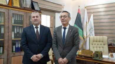 ليبيا وتونس تبحثان تعزيز السياحة والصناعات التقليدية