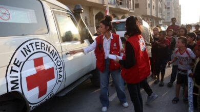 إسرائيل تعلّق عمل منظمات إنسانية في غزة بينها «أطباء بلا حدود»