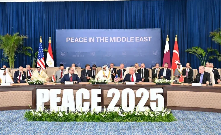 الولايات المتحدة تعتزم تشكيل لجنة لإدارة غزة مؤقتًا ضمن خطة ترامب 1 الولايات المتحدة تعتزم تشكيل لجنة لإدارة غزة مؤقتًا ضمن خطة ترامب