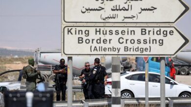 بضغط أمريكي.. إسرائيل تعيد فتح معبر الكرامة مع الأردن 2 بضغط أمريكي.. إسرائيل تعيد فتح معبر الكرامة مع الأردن