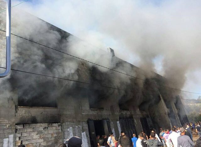 الجزائر.. إندلاع حريق في ورشة خياطة ومخزن بتامنغست 1 الجزائر.. إندلاع حريق في ورشة خياطة ومخزن بتامنغست