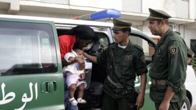 الجزائر تدرس آليات تشجيع العودة الطوعية للمهاجرين غير الشرعيين إلى بلدانهم