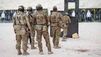 عملية إنزال عراقية – أمريكية في شمال شرق سوريا تستهدف مطلوبين للقضاء العراقي 3 عملية إنزال عراقية – أمريكية في شمال شرق سوريا تستهدف مطلوبين للقضاء العراقي