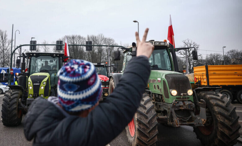 مزارعون أوروبيون يتظاهرون في بروكسل ضد اتفاقية "ميركوسور" 1 مزارعون أوروبيون يتظاهرون في بروكسل ضد اتفاقية "ميركوسور"