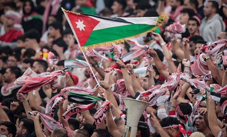 ولي العهد الأردني يهنئ منتخب بلاده بعد الفوز على الإمارات في كأس العرب 2025