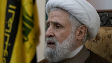 نعيم قاسم ينتقد مشاركة وفد مدني لبناني في اجتماع آلية مراقبة وقف إطلاق النار مع إسرائيل