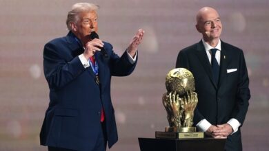 ترامب يفوز بأول "جائزة الفيفا للسلام" خلال حفل قرعة مونديال 2026