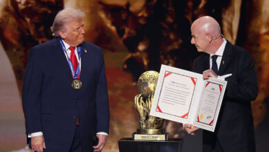 الممثل الخاص للرئيس الروسي يثمن منح ترامب جائزة السلام من الفيفا