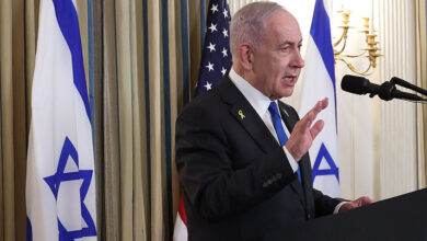 نتنياهو يشكّك في قدرة القوة الدولية على نزع سلاح "حماس" ويؤكد: نزع السلاح سيتم "بالطريقة السهلة أو الصعبة"