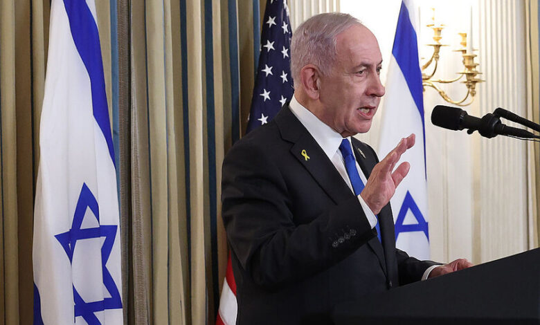 نتنياهو يشكّك في قدرة القوة الدولية على نزع سلاح "حماس" ويؤكد: نزع السلاح سيتم "بالطريقة السهلة أو الصعبة" 1 نتنياهو يشكّك في قدرة القوة الدولية على نزع سلاح "حماس" ويؤكد: نزع السلاح سيتم "بالطريقة السهلة أو الصعبة"