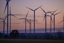 وزير المالية البولندي: استراتيجية الأمن القومي الأمريكي تدفع أوروبا لمراجعة سياساتها المناخية