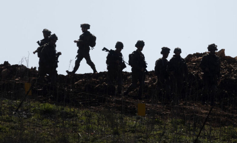 إسرائيل ترفع جاهزية قواتها على الحدود الشمالية تحسبًا لتحرك محتمل ضد "حزب الله" 1 إسرائيل ترفع جاهزية قواتها على الحدود الشمالية تحسبًا لتحرك محتمل ضد "حزب الله"