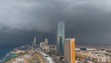 السعودية: أمطار غزيرة تشلّ حركة السير في جدة و«الأرصاد» يمدّد الإنذار الأحمر 6 السعودية: أمطار غزيرة تشلّ حركة السير في جدة و«الأرصاد» يمدّد الإنذار الأحمر