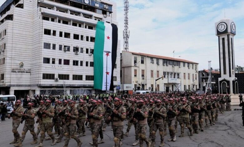 إسرائيل تدرس ردًا رسميًا على هتافات داعمة لغزة خلال العروض العسكرية السورية 1 إسرائيل تدرس ردًا رسميًا على هتافات داعمة لغزة خلال العروض العسكرية السورية