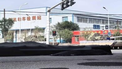 رصد دبابة مجهولة الطراز على طريق سريع في الصين يثير تكهنات حول نماذج جديدة