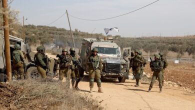 إسرائيل تشن حملة اعتقالات واسعة في الضفة الغربية 2 إسرائيل تشن حملة اعتقالات واسعة في الضفة الغربية