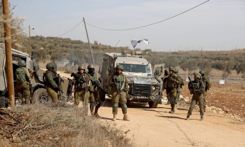 إسرائيل تشن حملة اعتقالات واسعة في الضفة الغربية