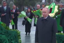 بوتين يضع إكليلا من الزهور في عشق آباد مع انطلاق فعاليات الذكرى الـ30 لحياد تركمانستان