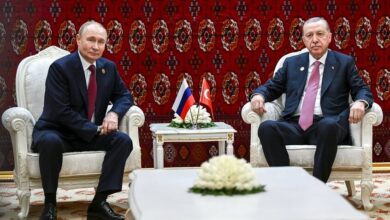 بوتين وأردوغان يبحثان القضايا الإقليمية والدولية في تركمانستان