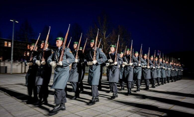 لافروف يحذر من “انتعاش النزعة العسكرية” في ألمانيا بعد إعلان ميرتس تعزيز الجيش 1 لافروف يحذر من “انتعاش النزعة العسكرية” في ألمانيا بعد إعلان ميرتس تعزيز الجيش