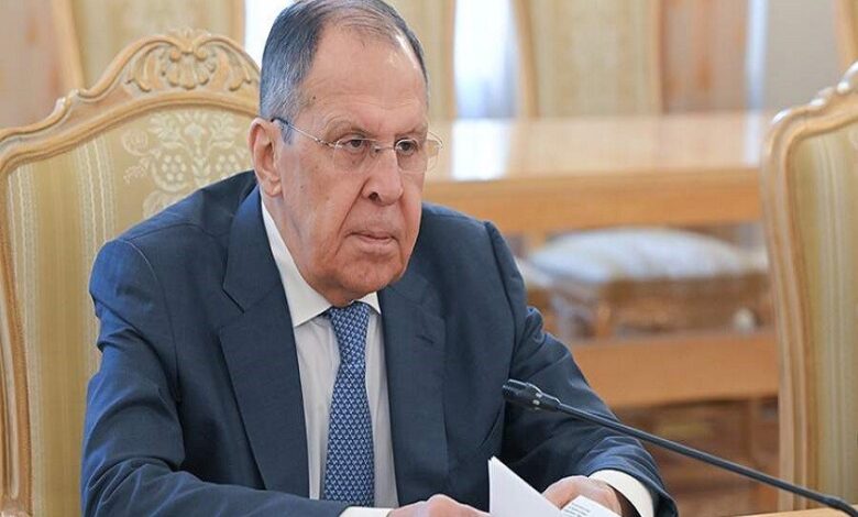 لافروف ينفي تخلي روسيا عن سوريا ويؤكد استمرار التعاون العسكري والسياسي 1 لافروف ينفي تخلي روسيا عن سوريا ويؤكد استمرار التعاون العسكري والسياسي