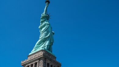 رياح عاتية تسقط نسخة من تمثال الحرية جنوب البرازيل 3 رياح عاتية تسقط نسخة من تمثال الحرية جنوب البرازيل