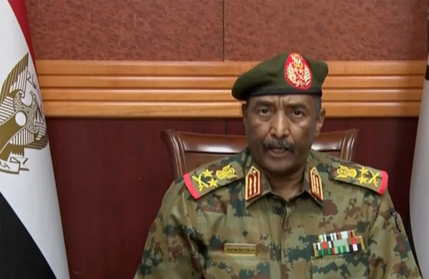 البرهان يعلن استعداده للتعاون مع ترامب لإنهاء الحرب في السودان 2 البرهان يعلن استعداده للتعاون مع ترامب لإنهاء الحرب في السودان