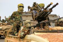 مصر تؤكد دعمها لوحدة السودان وترفض أي محاولات لتقسيمه