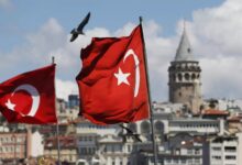 تركيا تعلن استعدادها لوساطة لحل الصراع في أوكرانيا