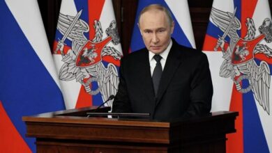 بوتين يهنئ موظفي أجهزة الأمن الروسية ويشيد بدورهم في حماية البلاد