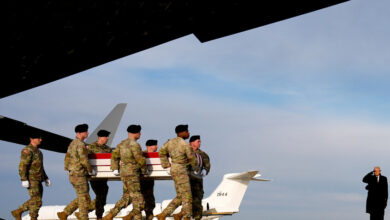 ترامب: نحن نضرب الآن معاقل داعش في سوريا بقوة شديدة