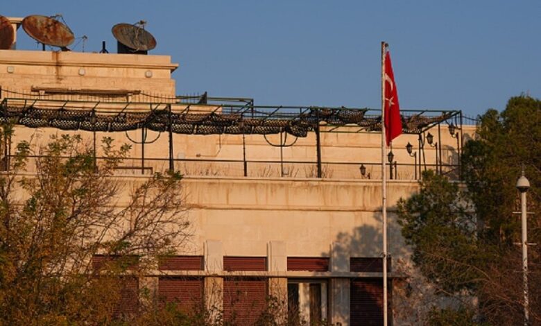 تركيا تعيد تمثيلها الدبلوماسي في سوريا بعد 13 عامًا بتعيين سفير جديد