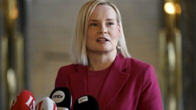 وزيرة مالية فنلندا: قرض الاتحاد الأوروبي لأوكرانيا بقيمة 90 مليار يورو «فشل كبير» 2 وزيرة مالية فنلندا: قرض الاتحاد الأوروبي لأوكرانيا بقيمة 90 مليار يورو «فشل كبير»