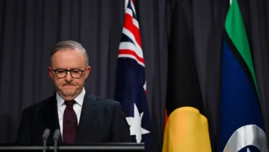 رئيس وزراء أستراليا: هذا الهجوم يستهدف اليهـ.ود الأستراليين في اليوم الأول من عيد حانوكا 2 رئيس وزراء أستراليا: هذا الهجوم يستهدف اليهـ.ود الأستراليين في اليوم الأول من عيد حانوكا