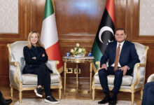 ميلوني تعرض هدايا رسمية في مزاد خيري بينها مقتنيات من ليبيا قدّمها الدبيبة