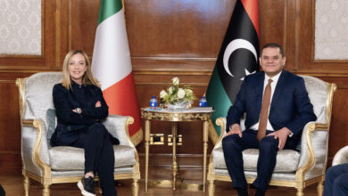 ميلوني تعرض هدايا رسمية في مزاد خيري بينها مقتنيات من ليبيا قدّمها الدبيبة 2 ميلوني تعرض هدايا رسمية في مزاد خيري بينها مقتنيات من ليبيا قدّمها الدبيبة