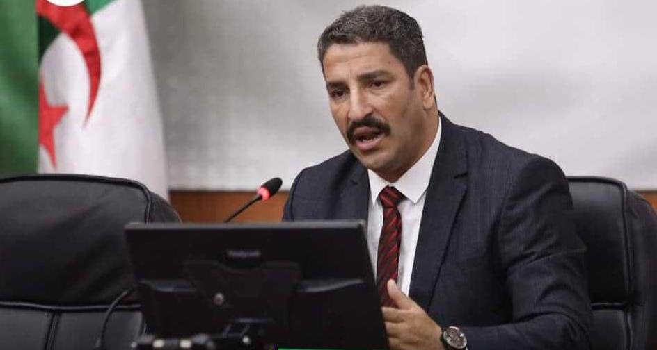 خبير العلاقات الدولية الأستاذ شريف ضروي: الجزائر تتفوق عسكريًا على فرنسا وتعادل قوتها مجتمعة مع إسبانيا وفرنسا