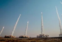 إيران تجري مناورات صاروخية في عدة مدن وسط توتر متصاعد مع إسرائيل والولايات المتحدة