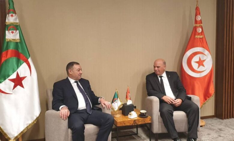 اتفاقات جديدة لتعزيز حركة النقل بين الجزائر وتونس 1 اتفاقات جديدة لتعزيز حركة النقل بين الجزائر وتونس