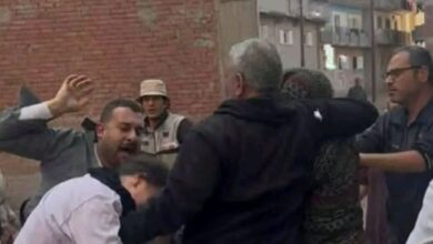 مصر :القبض على صاحب مقهى وأسرته بتهمة الاعتداء على طالبة جامعية