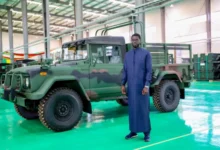السنغال تفتتح أول مصنع لتجميع المركبات العسكرية في ديامنياديو
