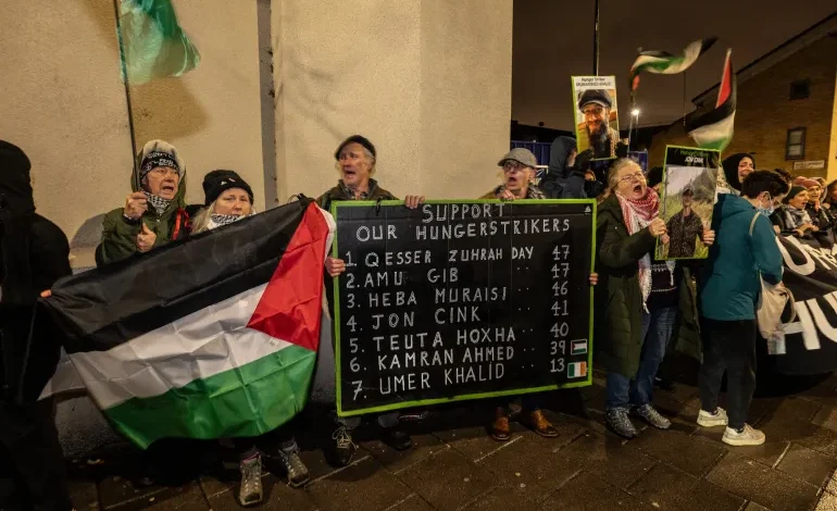 احتجاجات في لندن تضامناً مع نشطاء "فلسطين أكشن" المضربين عن الطعام
