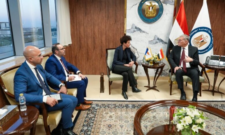 مصر وقبرص تعززان التعاون في مشروع ربط حقول الغاز