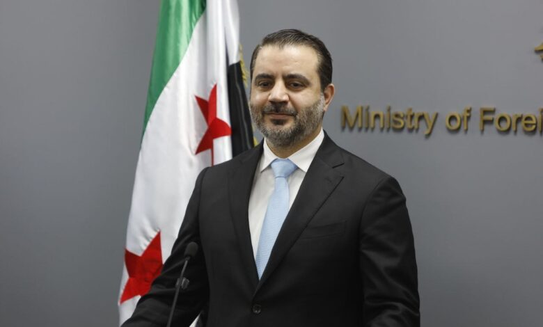 وزير الخارجية السوري يشدد على إسرائيل كأبرز تحديات بلاده خلال منتدى الدوحة 2025