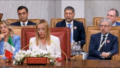 ملك البحرين في القمة الخليجية: نثمن مشاركة رئيسة وزراء إيطاليا في القمة الخليجية