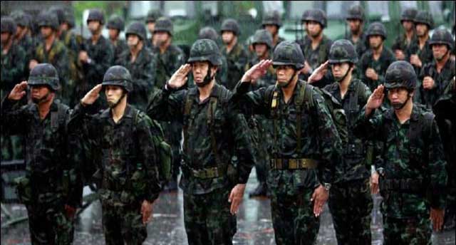 الجيش التايلاندي يتهم كمبوديا بقصف مناطق مدنية في إقليم بوريرام