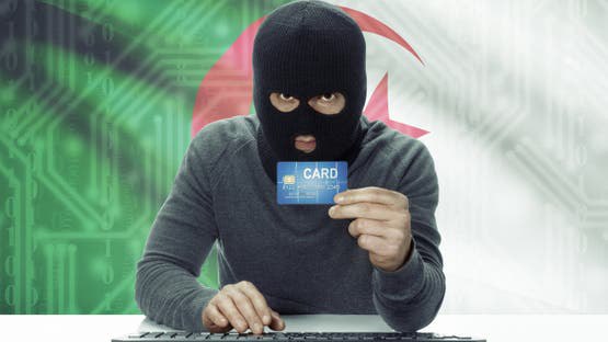 بحاسوب محمول.. هاكر جزائري ينفذ 140 ألف هجمة سيبرانية 1 بحاسوب محمول.. هاكر جزائري ينفذ 140 ألف هجمة سيبرانية