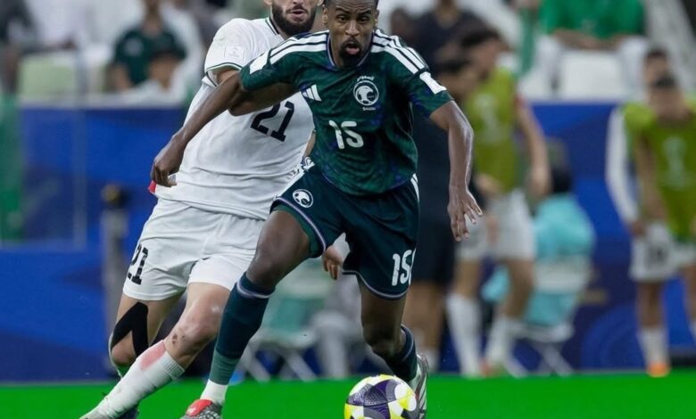 السعودية تتأهل إلى نصف نهائي كأس العرب بعد فوز صعب على فلسطين 1 السعودية تتأهل إلى نصف نهائي كأس العرب بعد فوز صعب على فلسطين